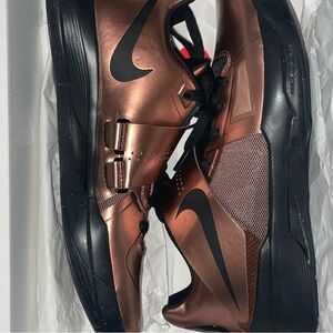 KD 4’S CHRISTMAS
